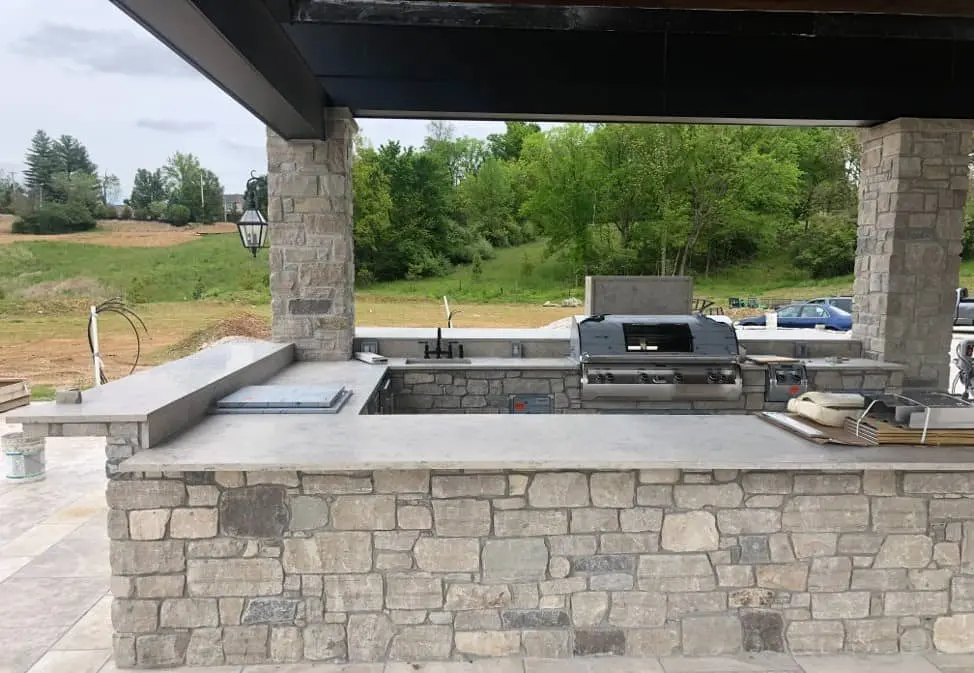 granite outdoor kitchen